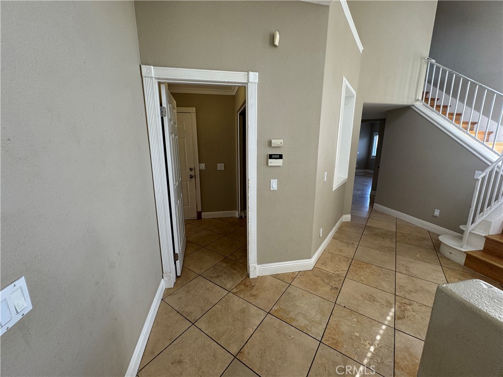 27542 Ethan Allen Way