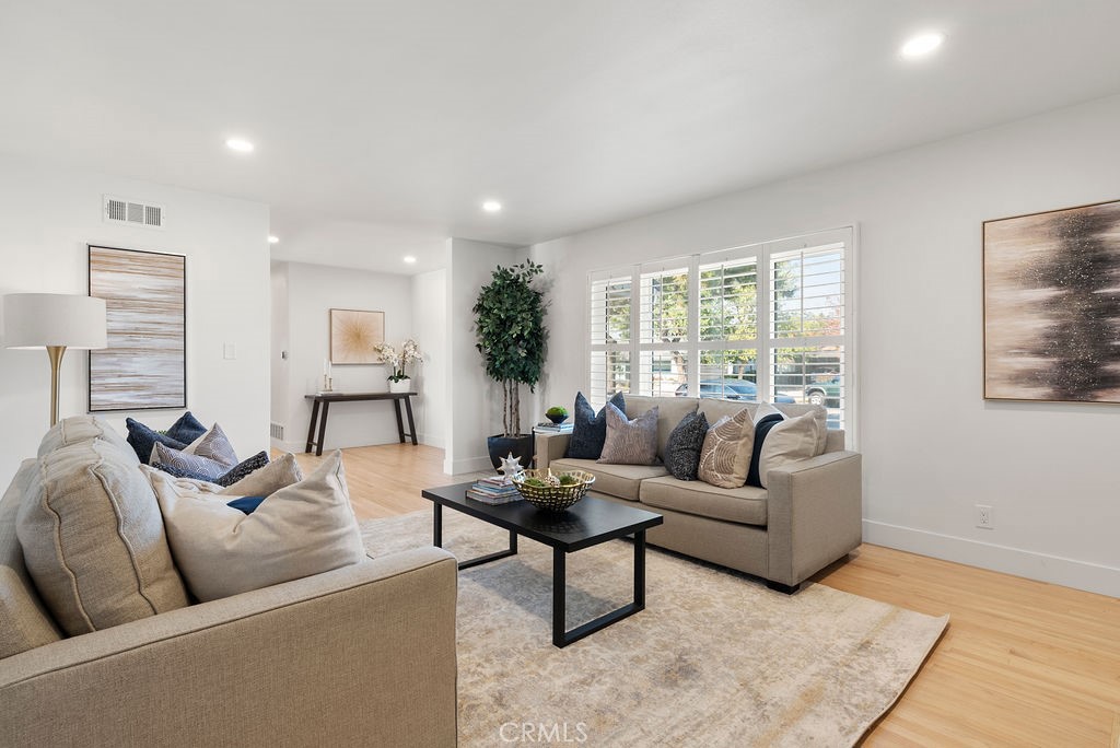 828 Maryhurst Drive