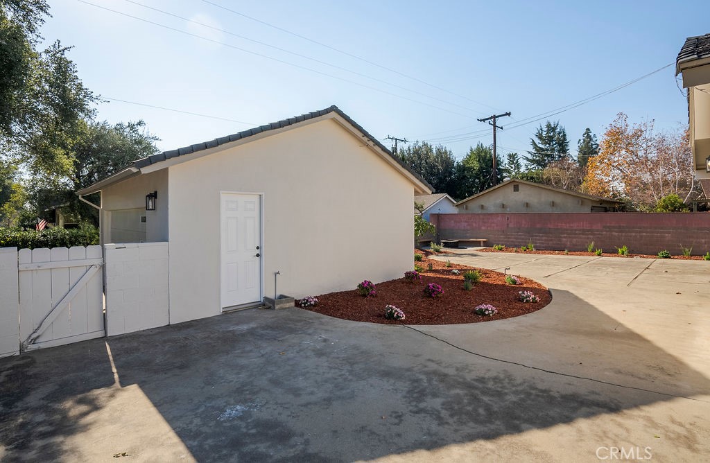 828 Maryhurst Drive