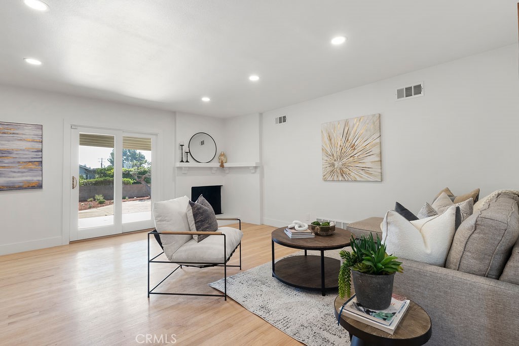 828 Maryhurst Drive