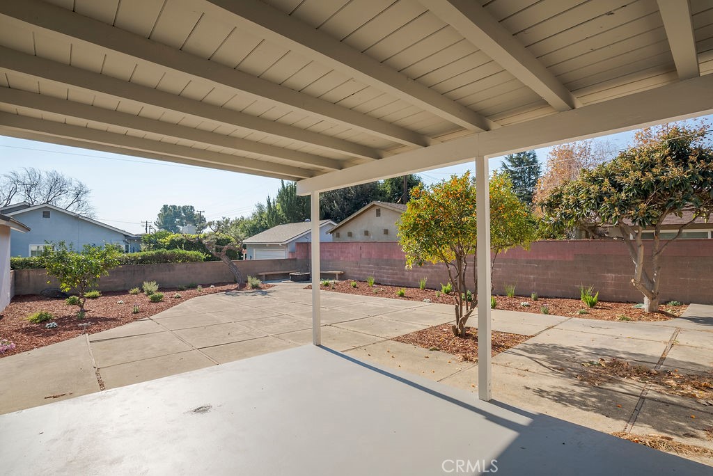 828 Maryhurst Drive
