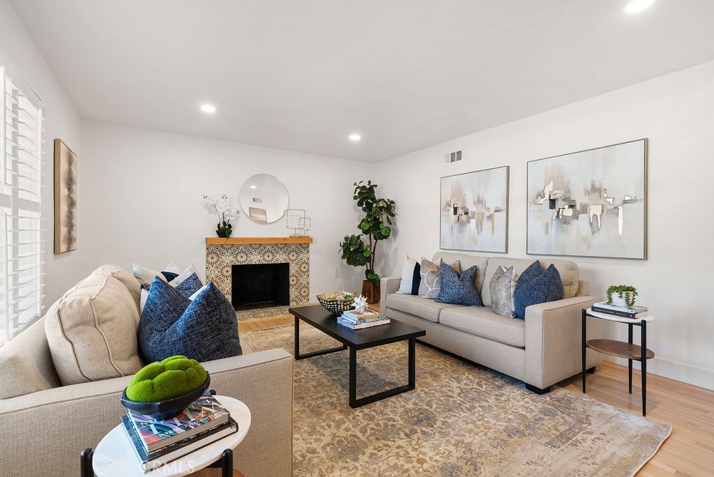 828 Maryhurst Drive