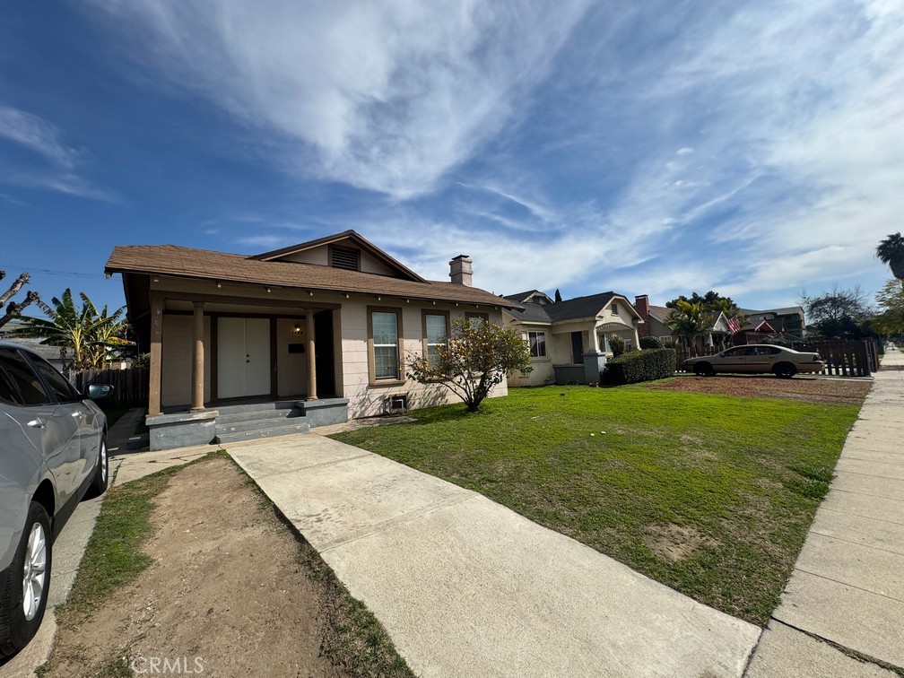 4230 Van Buren Place