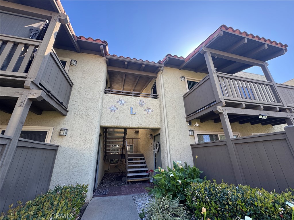1345 Cabrillo Park Drive L16