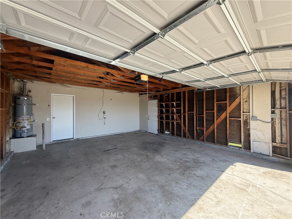 25228 Kalmia Avenue