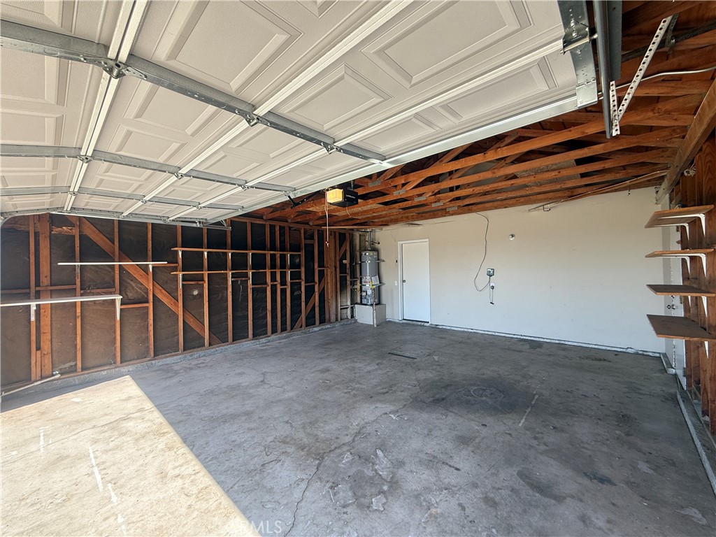 25228 Kalmia Avenue