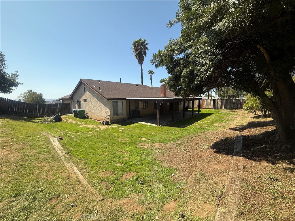 25228 Kalmia Avenue