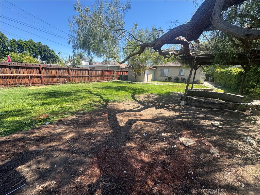 7333 Vanalden Avenue