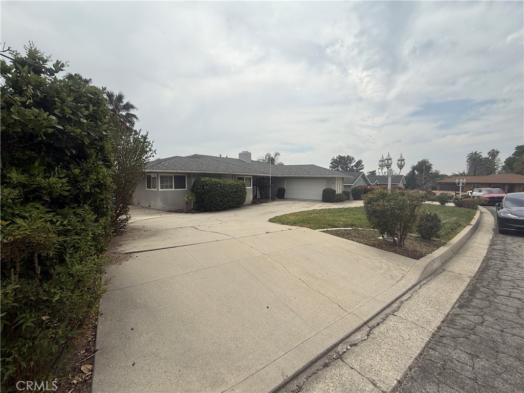 1319 Delmonica Avenue