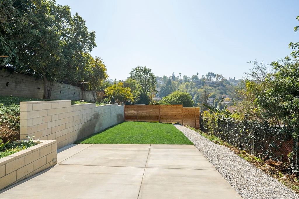 4514 Mont Eagle Place