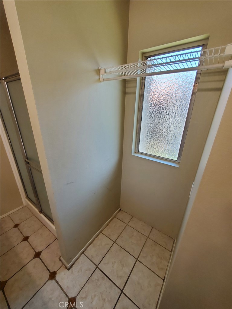 700 W La Veta Avenue F2