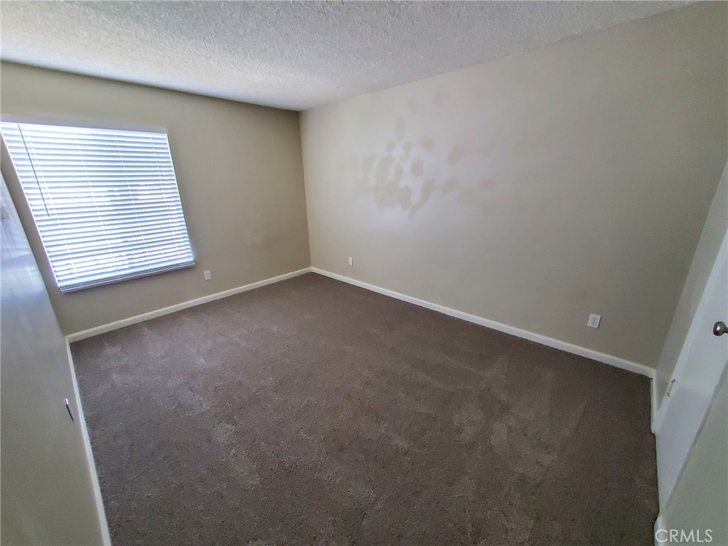700 W La Veta Avenue F2