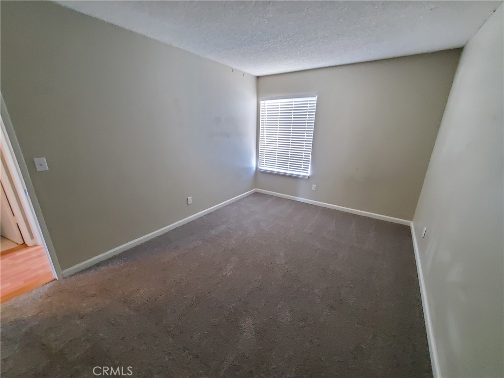 700 W La Veta Avenue F2