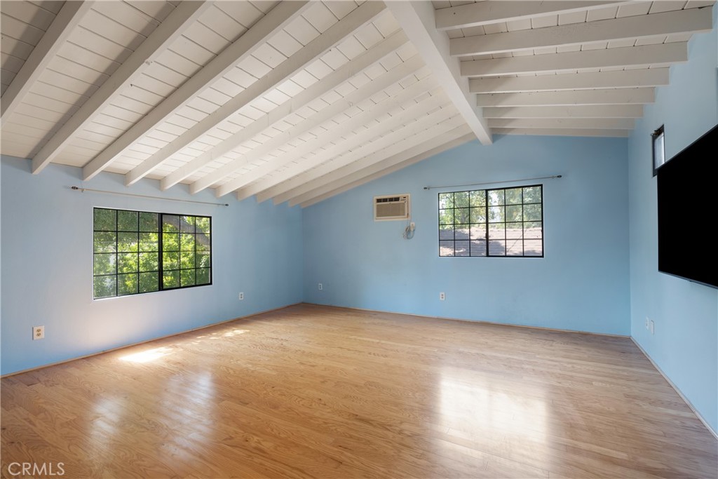 1111 N Indian Hill Boulevard