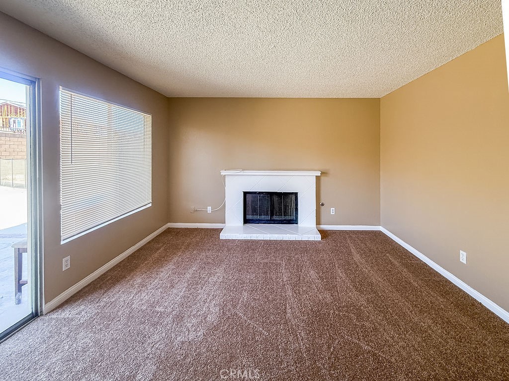 16702 Canoe Cove