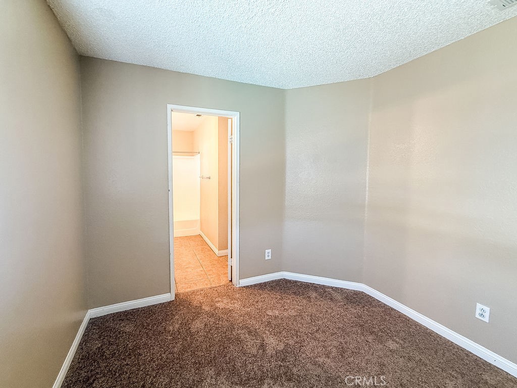 16702 Canoe Cove