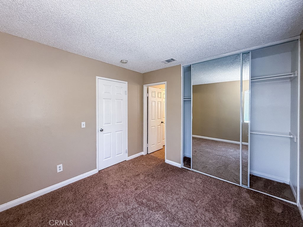 16702 Canoe Cove
