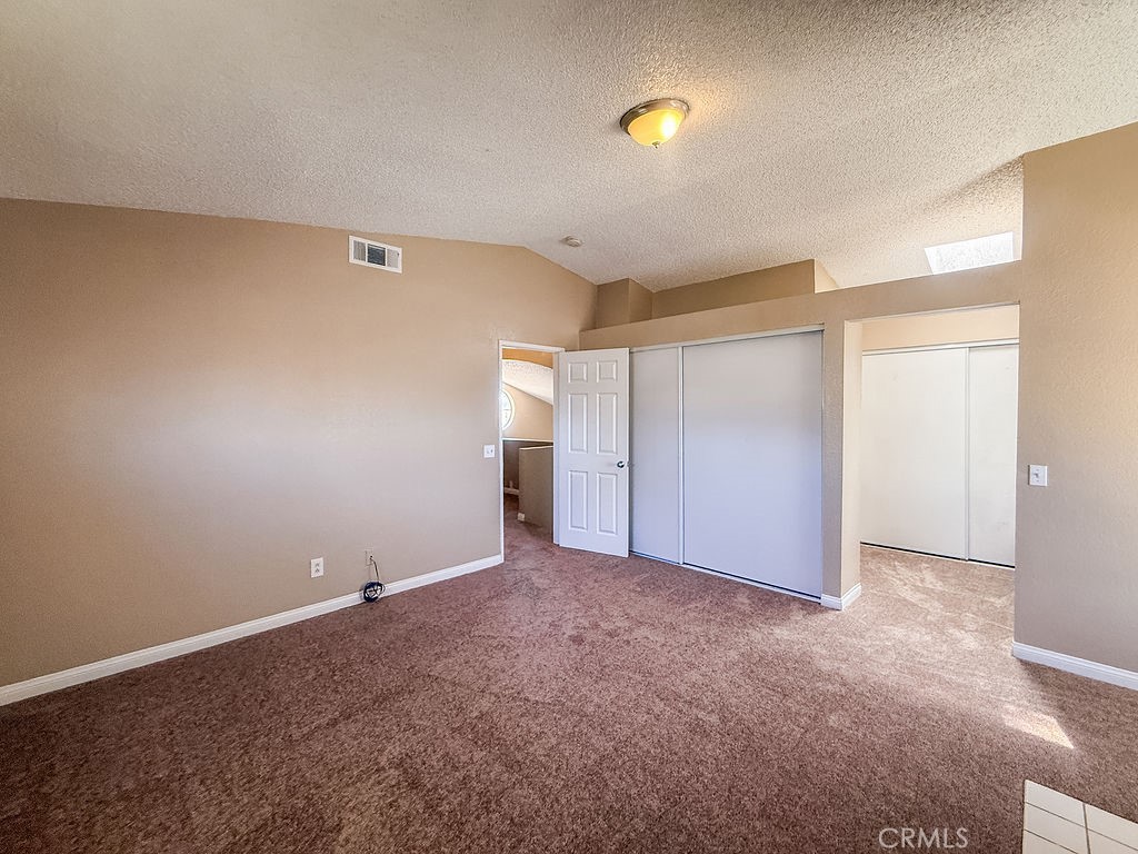 16702 Canoe Cove
