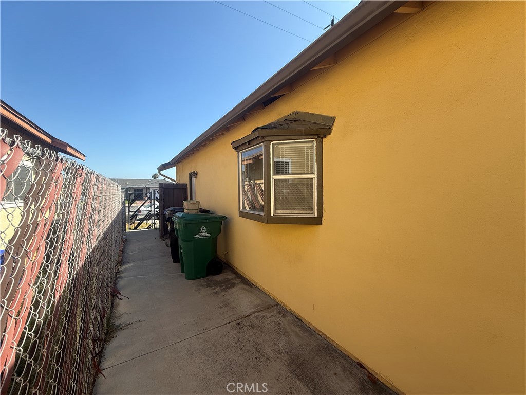 2854 Coronado Avenue