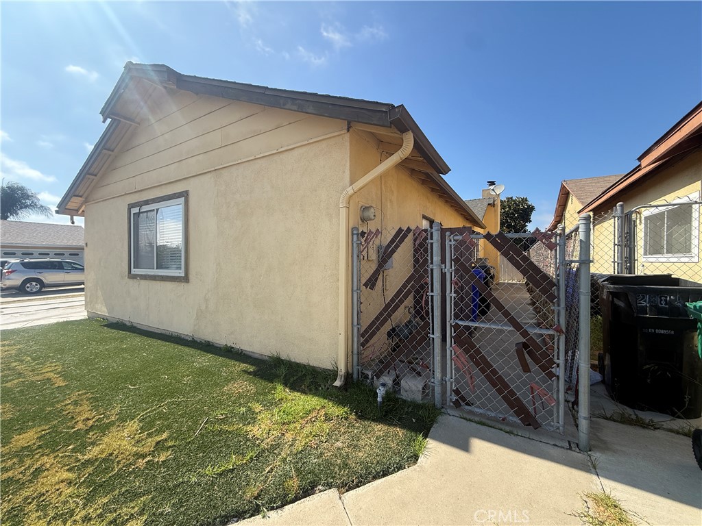 2854 Coronado Avenue