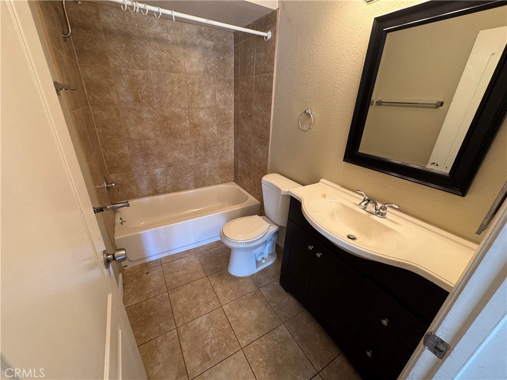 3151 Tourmaline Lane