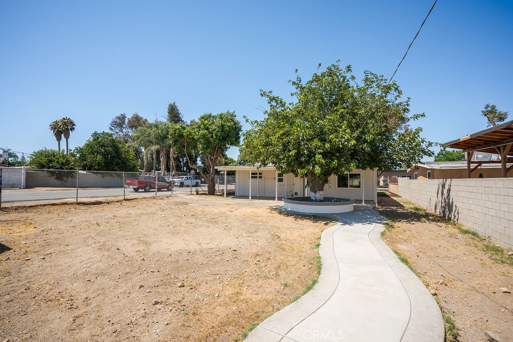 18605 13th Street