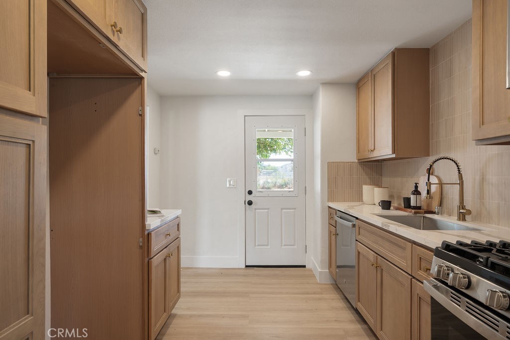 18605 13th Street
