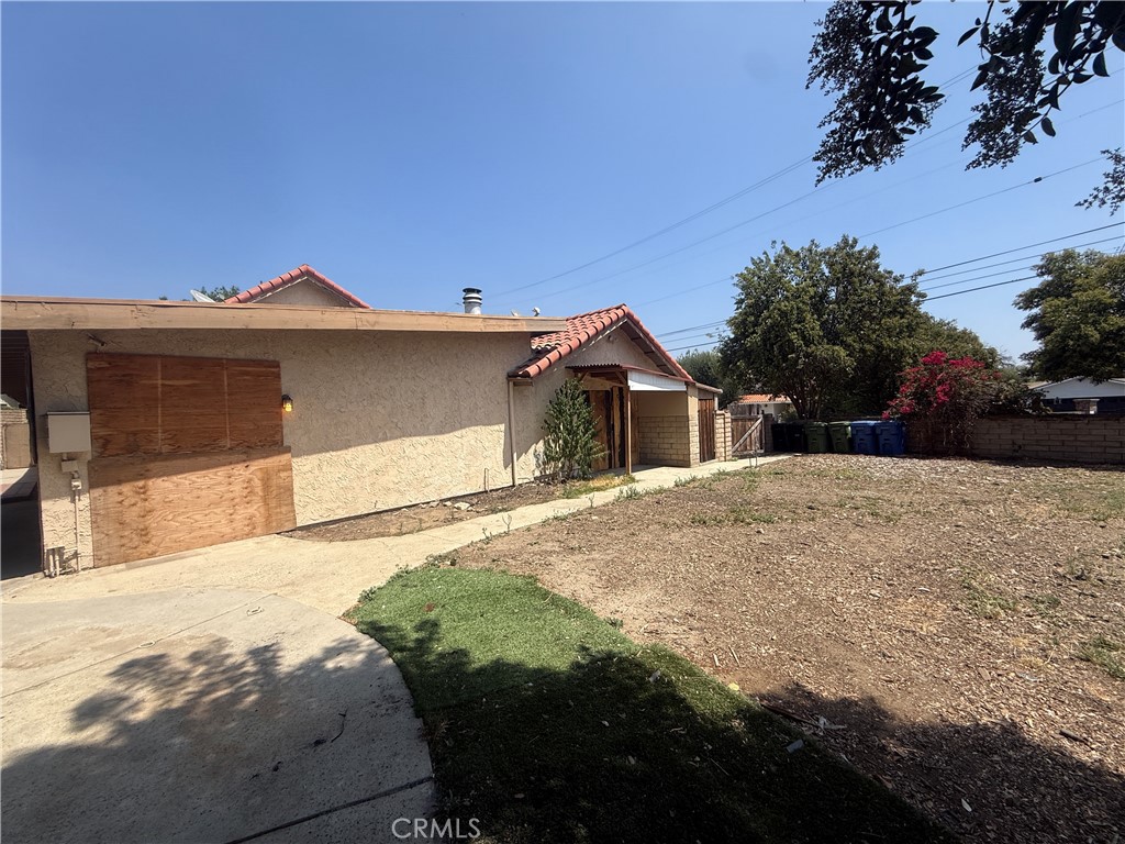 13751 De Garmo Avenue