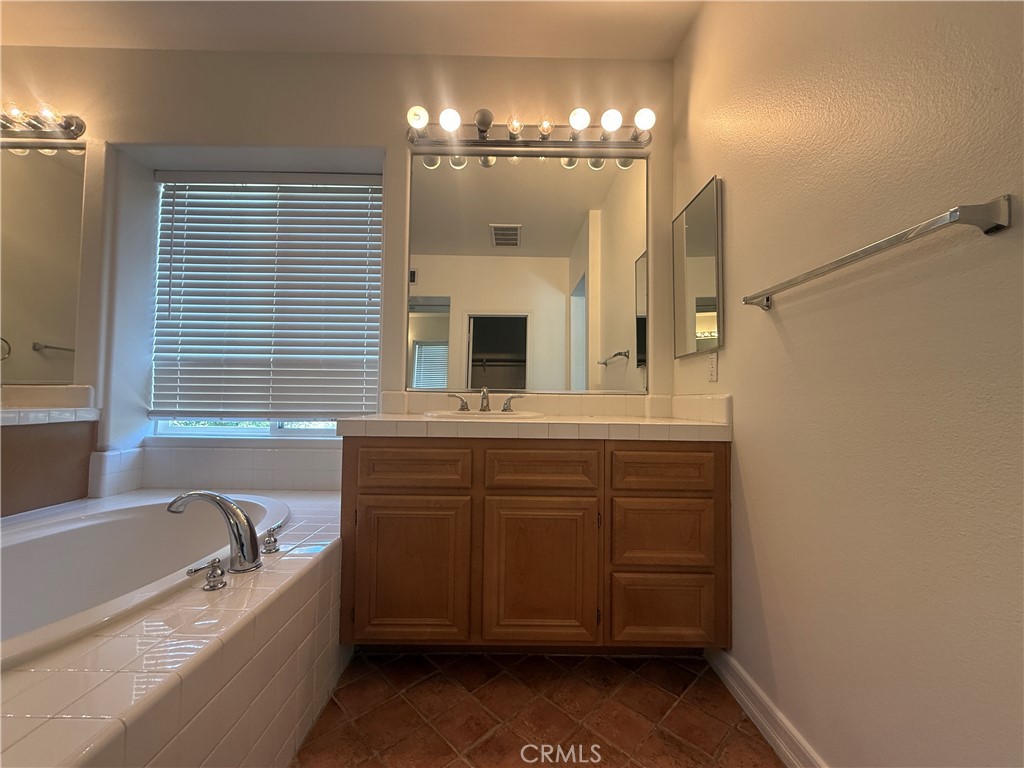 31 Whispering Willow Court