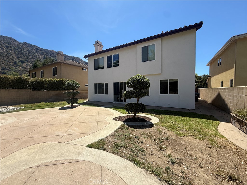 31 Whispering Willow Court