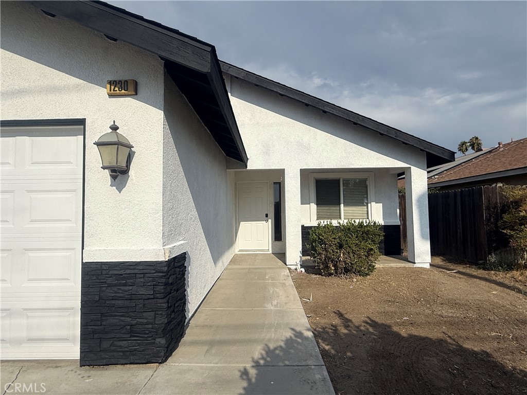 1230 Tourmaline Avenue