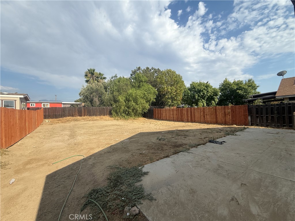 1230 Tourmaline Avenue