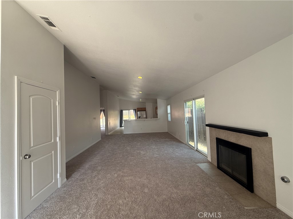 1230 Tourmaline Avenue