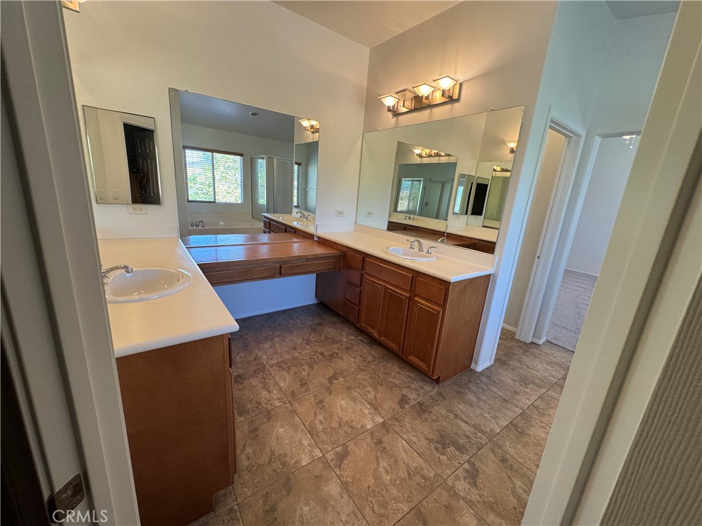 31450 Pear Blossom Circle