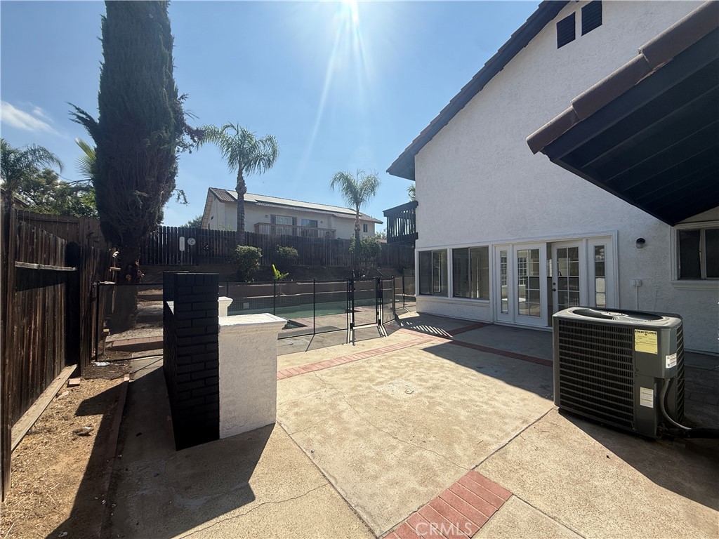 10920 Fenton Road