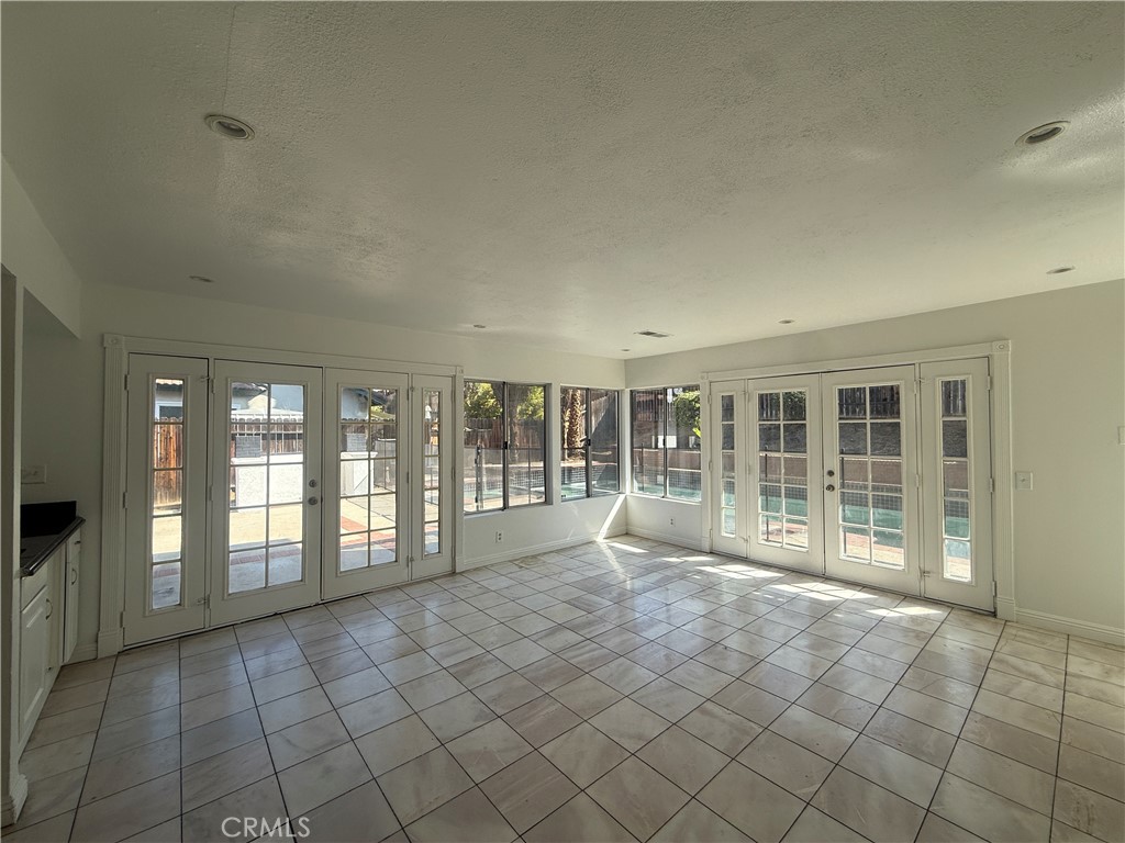 10920 Fenton Road