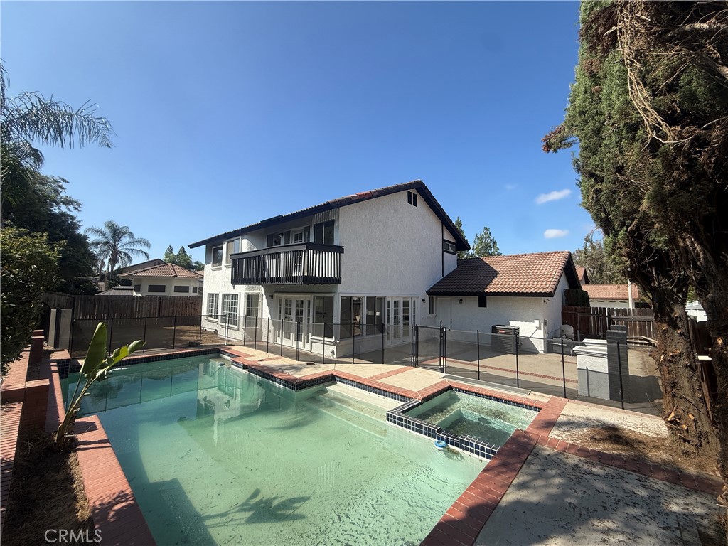 10920 Fenton Road