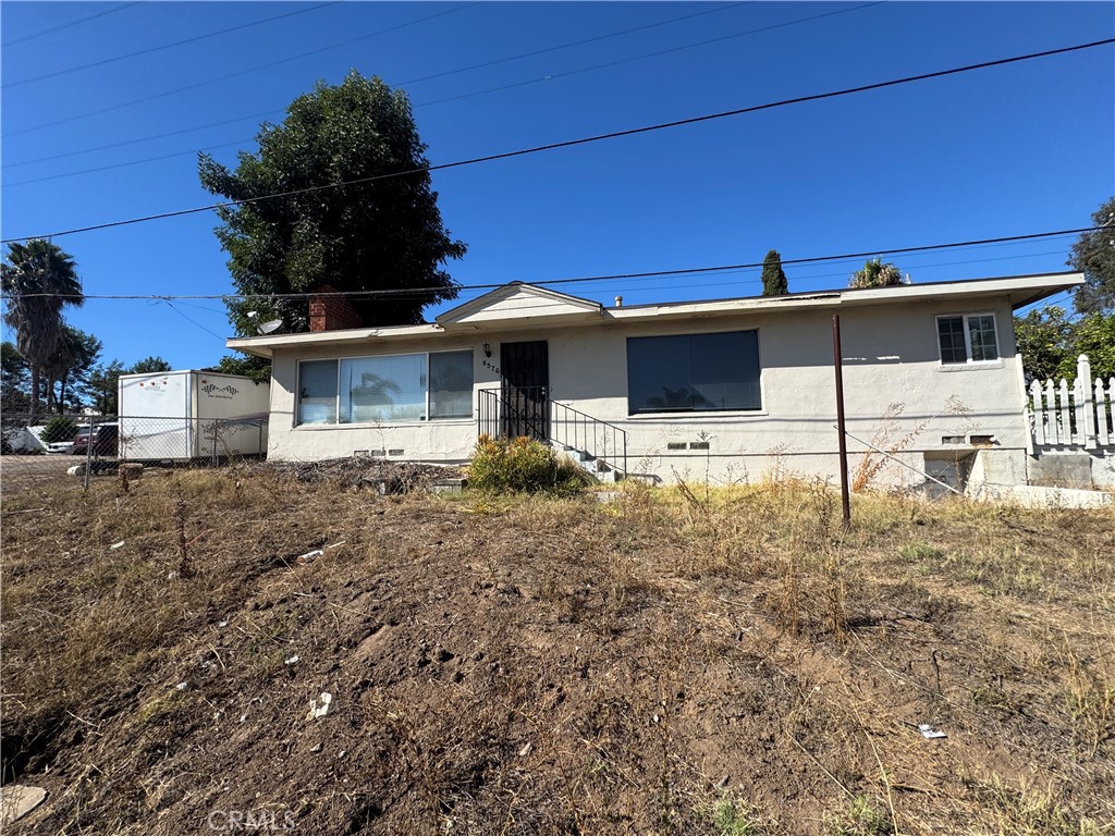 8576 Blossom Lane