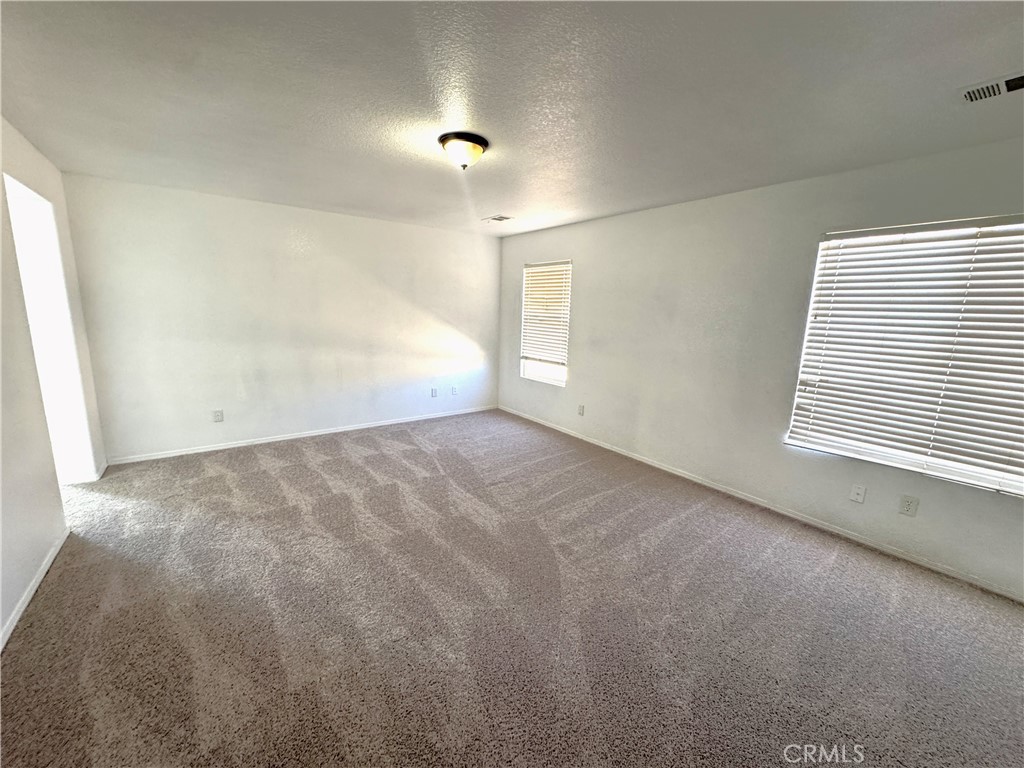 2709 E Avenue J4