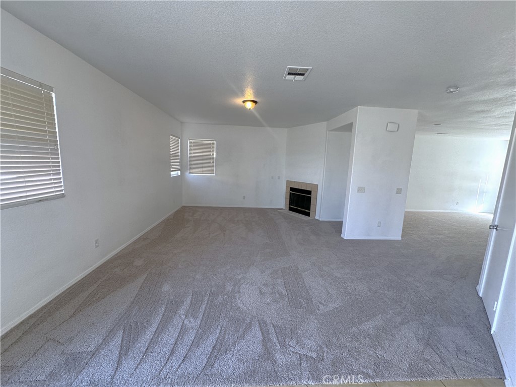 2709 E Avenue J4