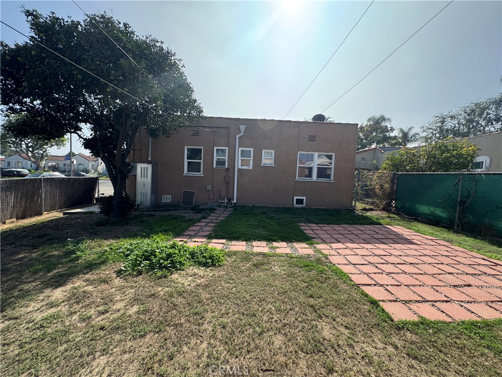 2903 W 78th Street