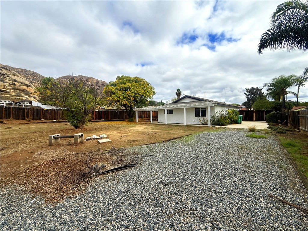 21963 Winding Road