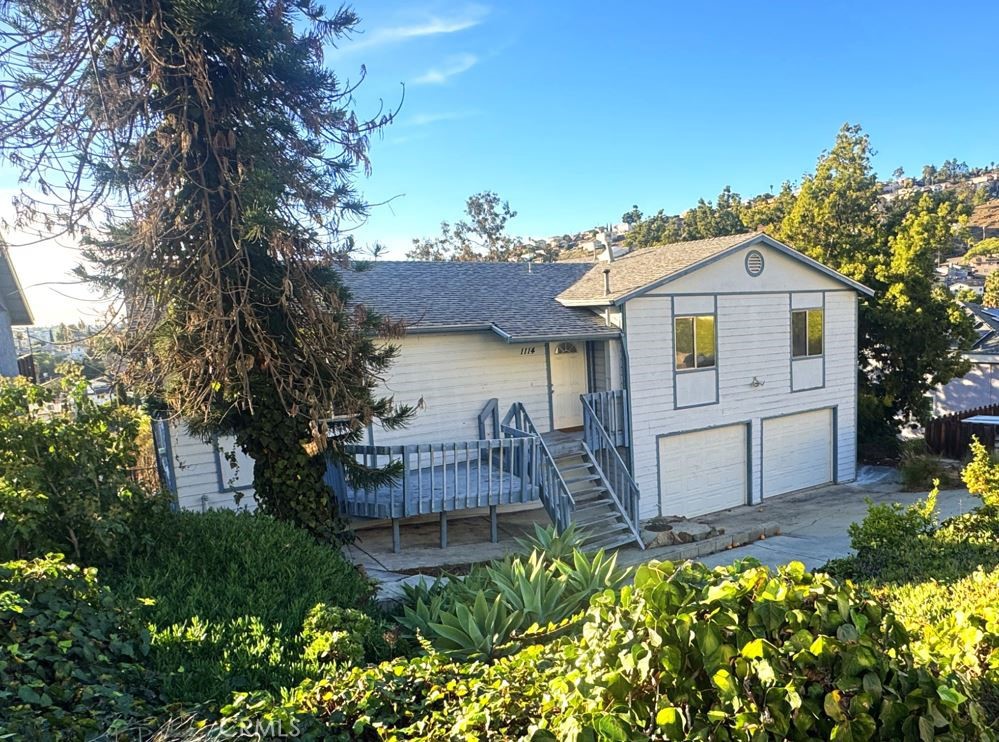 1114 Coronado Avenue