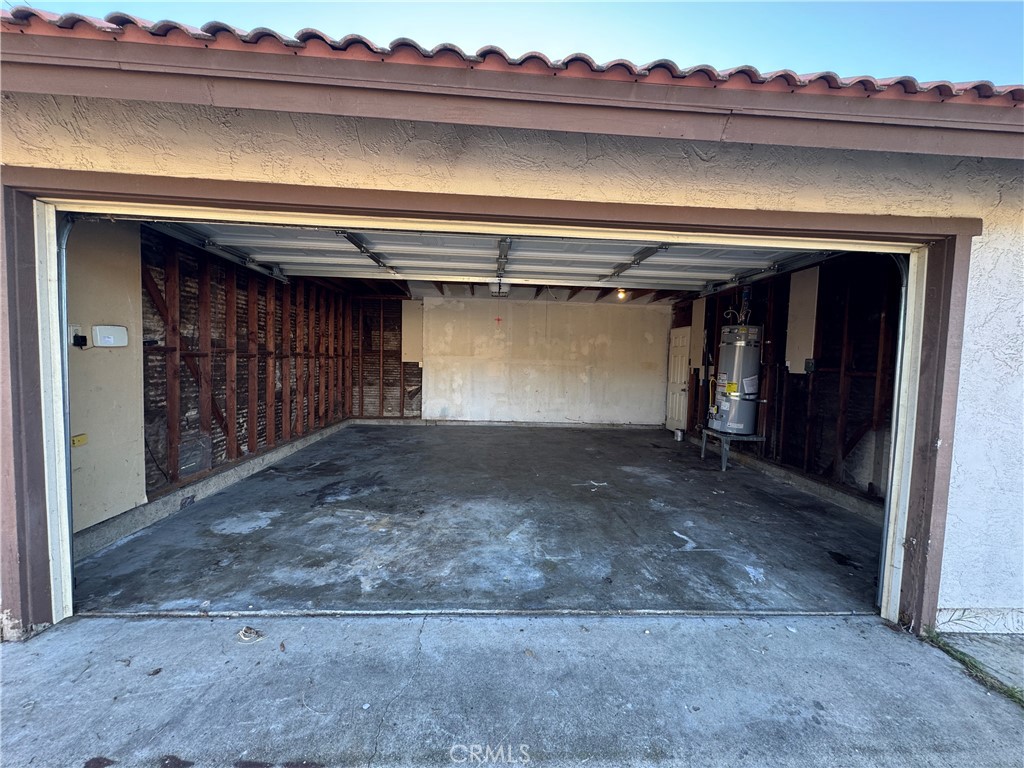 1296 Finch Place
