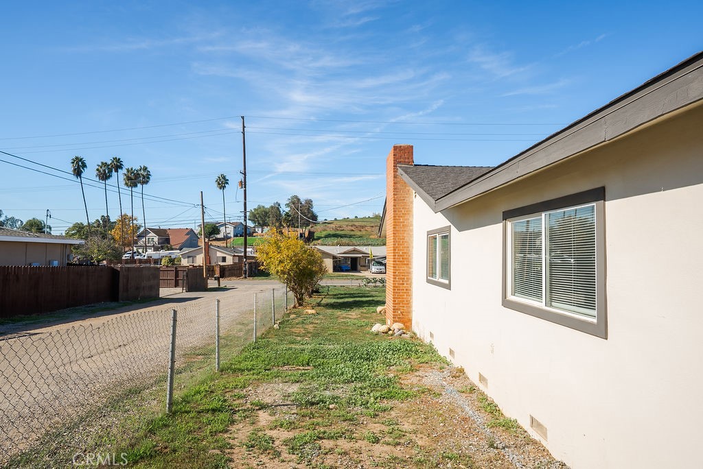 1548 S Citrus Avenue