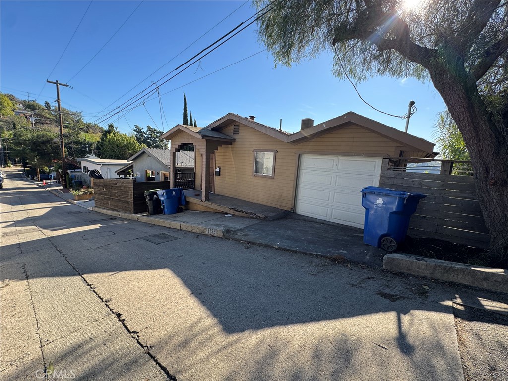 1736 Kilbourn Street