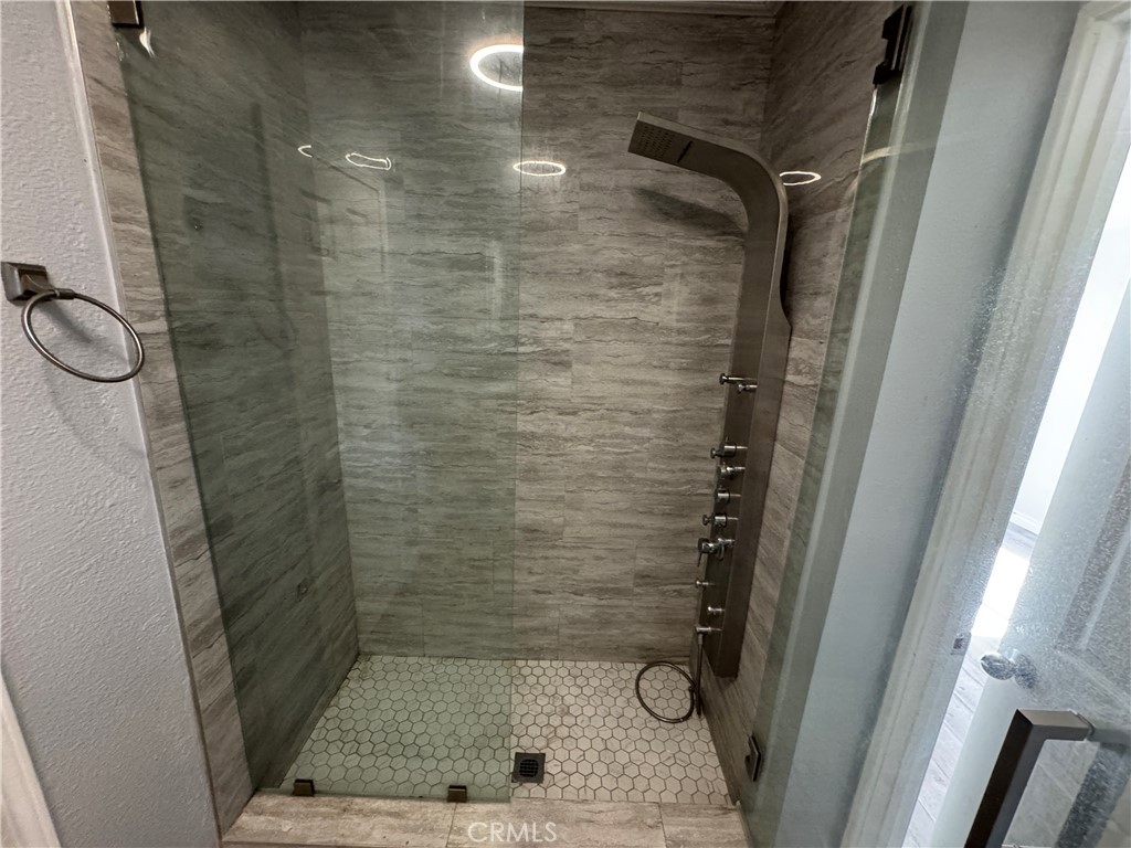 1736 Kilbourn Street