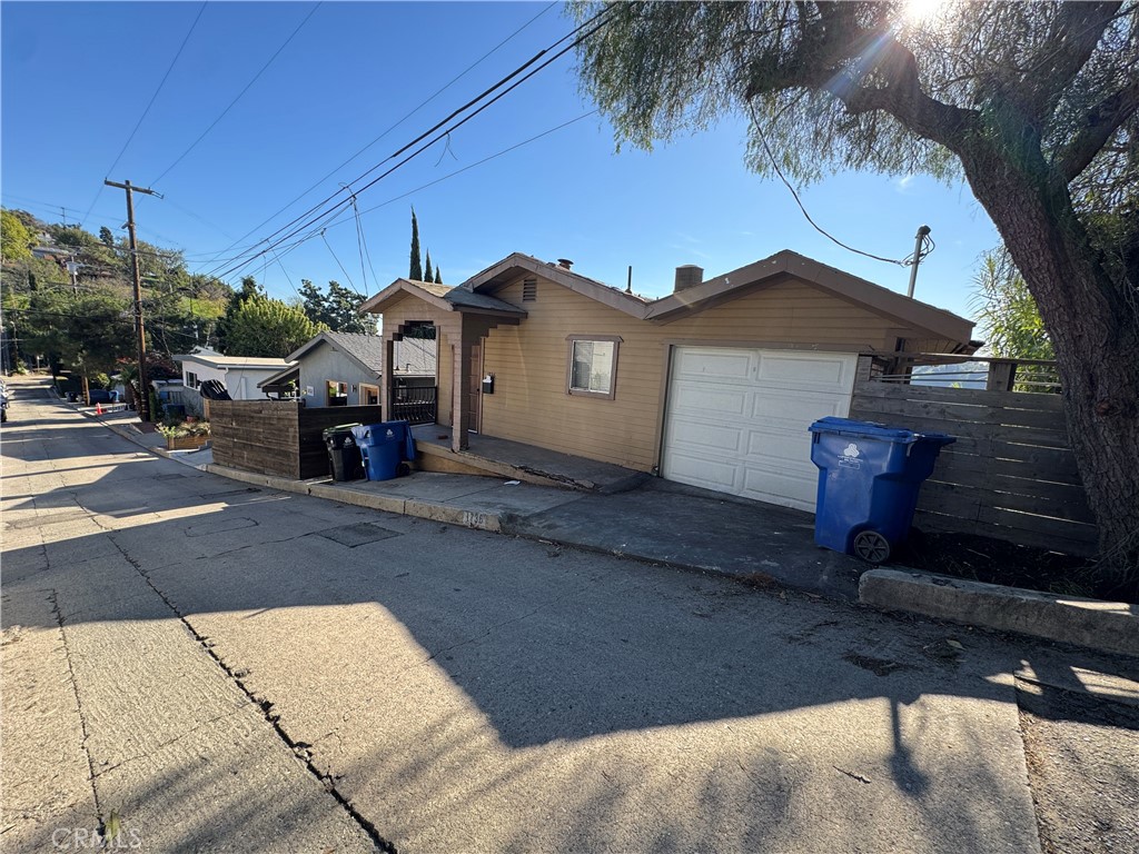 1736 Kilbourn Street