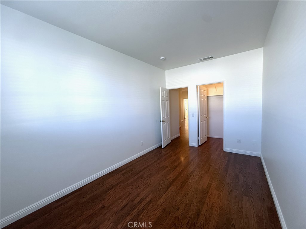 5473 Charlton Avenue