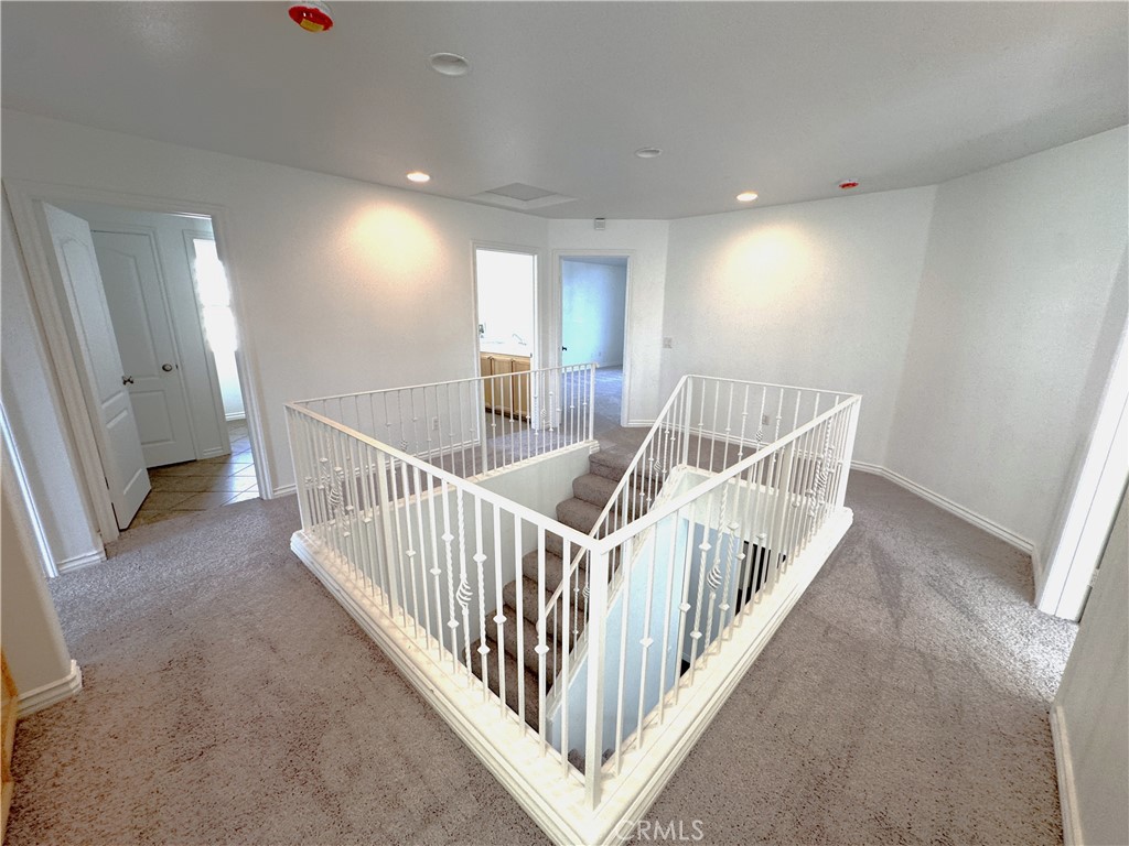 8240 Chamberlain Lane